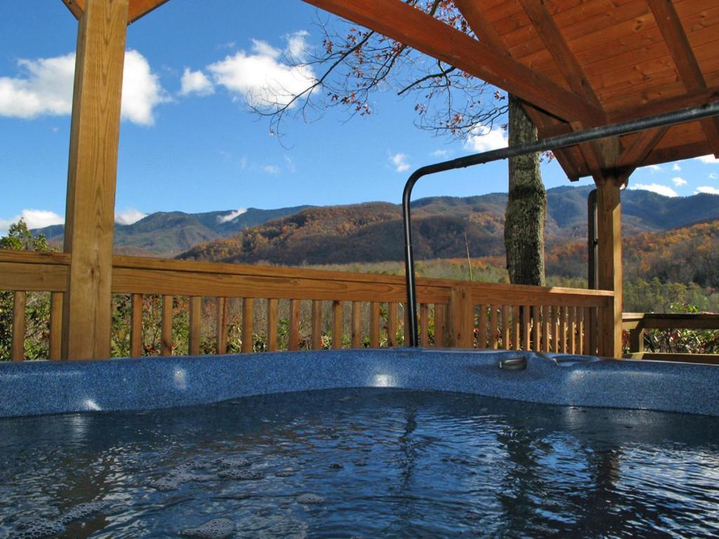 Seneca Villa Гетлинбург Екстериор снимка