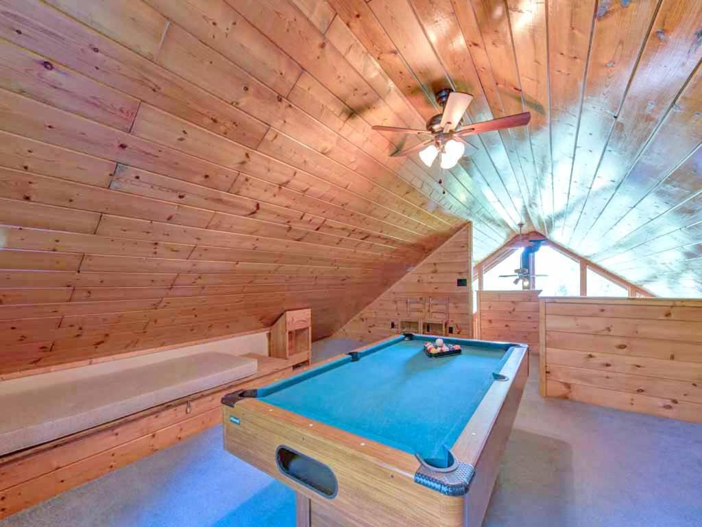 Seneca Villa Гетлинбург Екстериор снимка